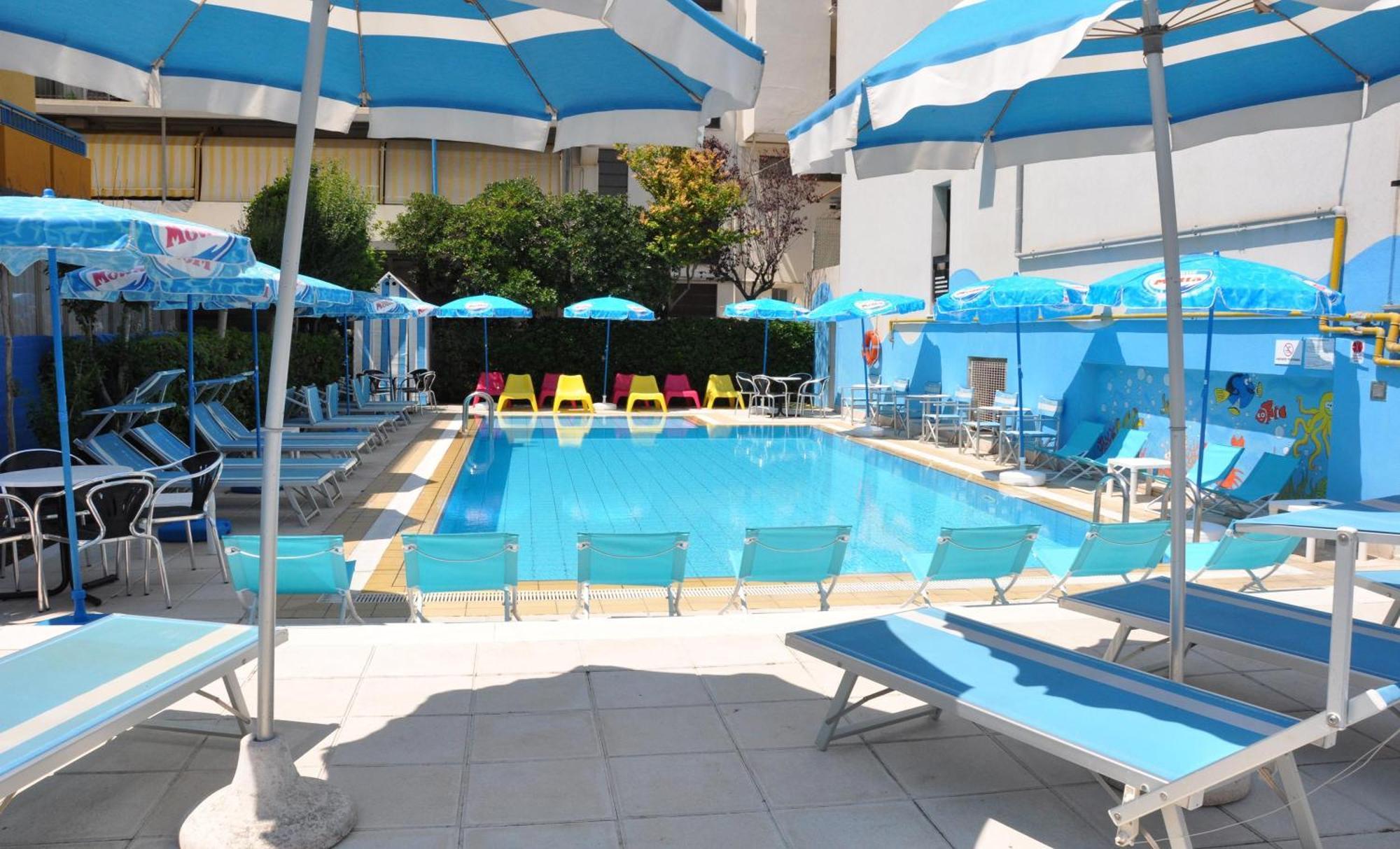 Hotel Adelphi Riccione Exteriér fotografie