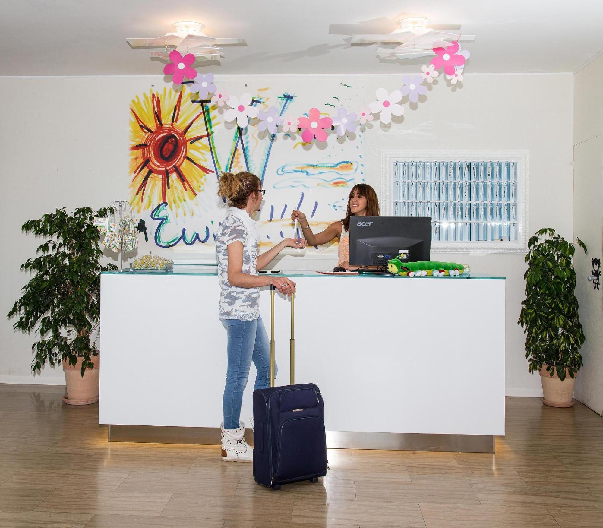 Hotel Adelphi Riccione Exteriér fotografie