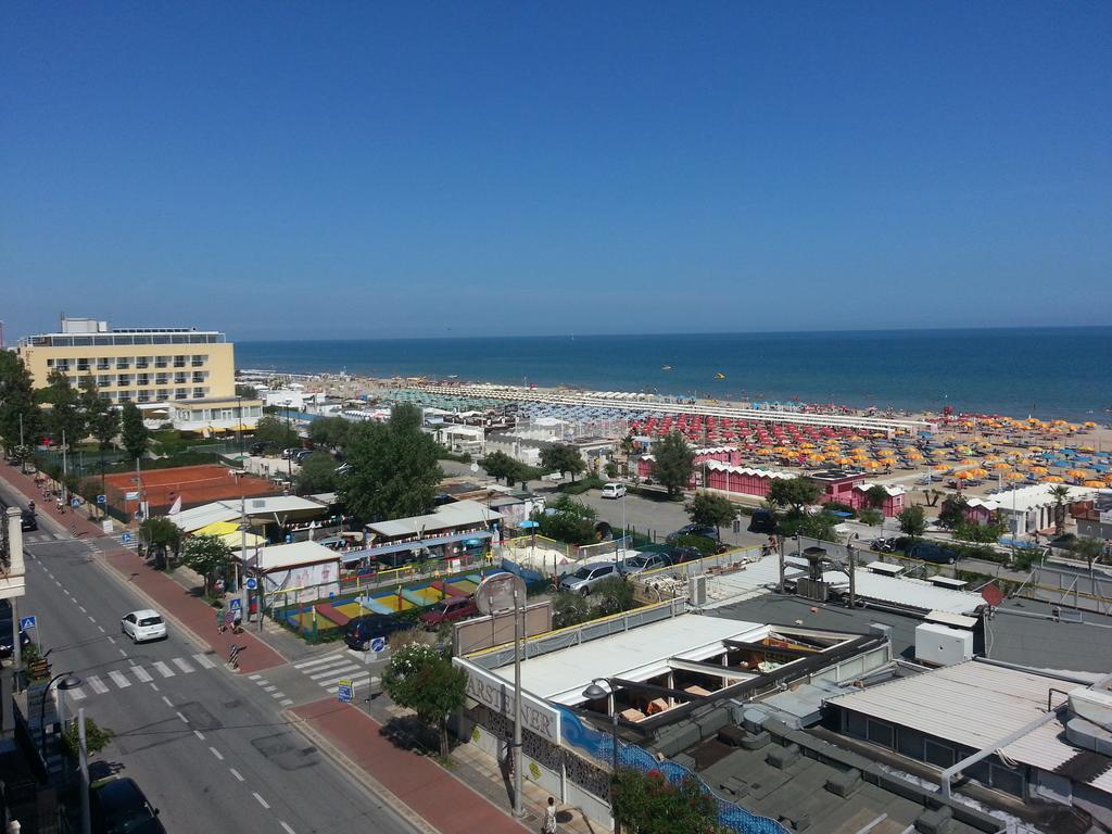 Hotel Adelphi Riccione Exteriér fotografie