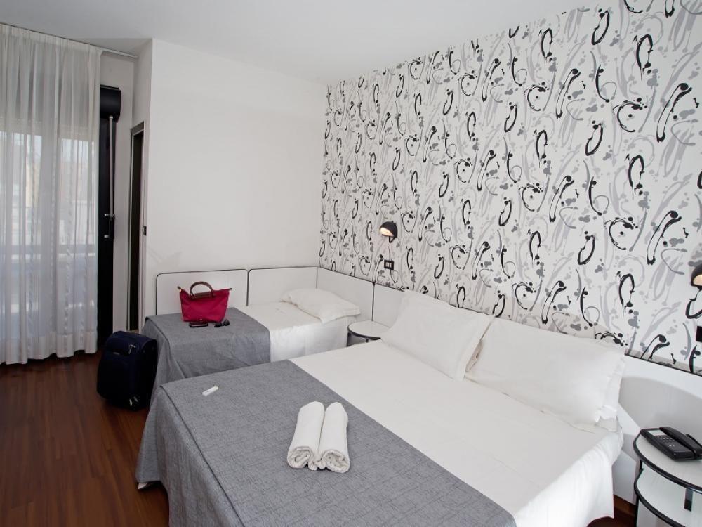 Hotel Adelphi Riccione Exteriér fotografie